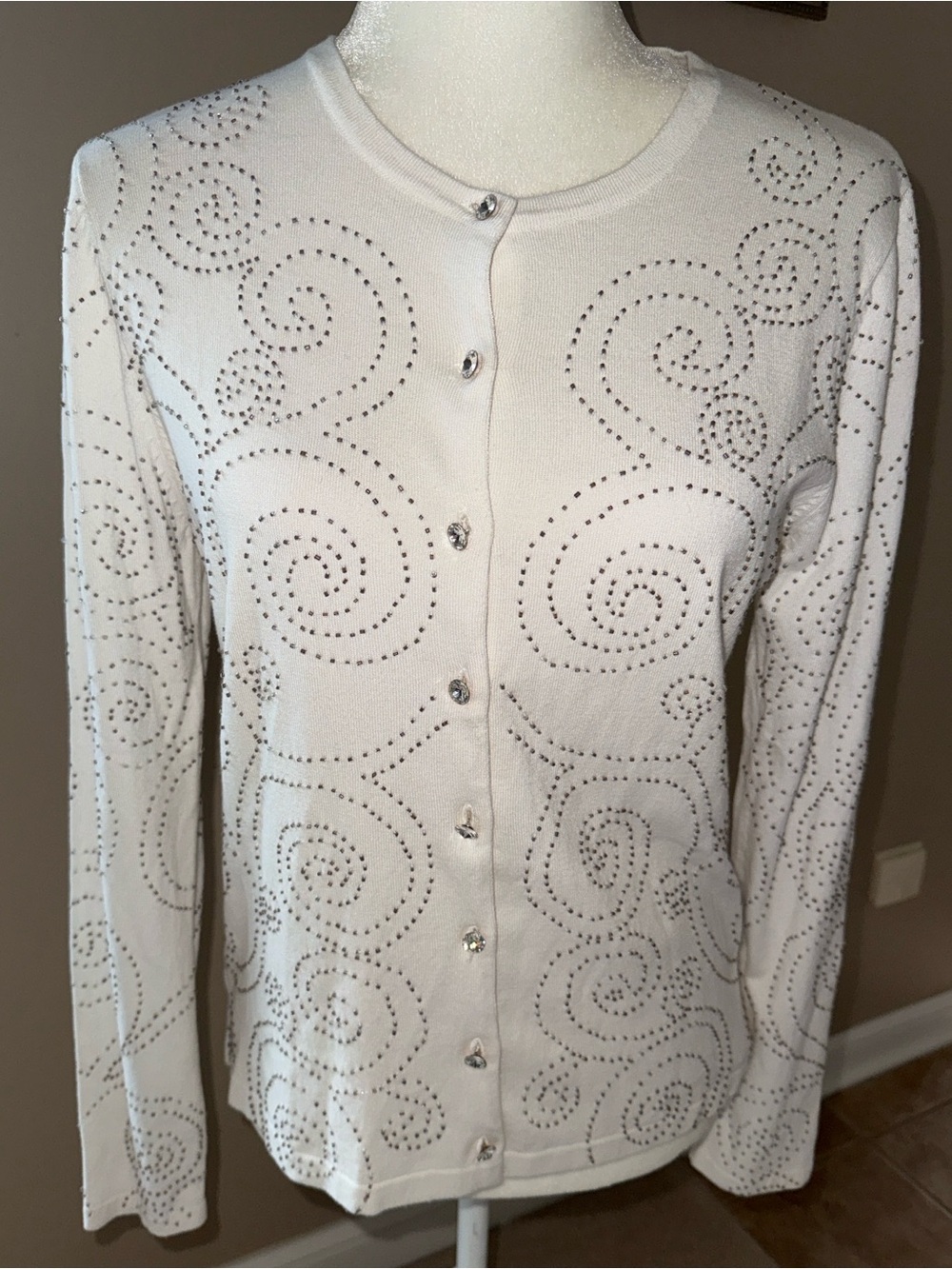J McLaughlin White Beaded Cardigan, NWOT, Size Medium